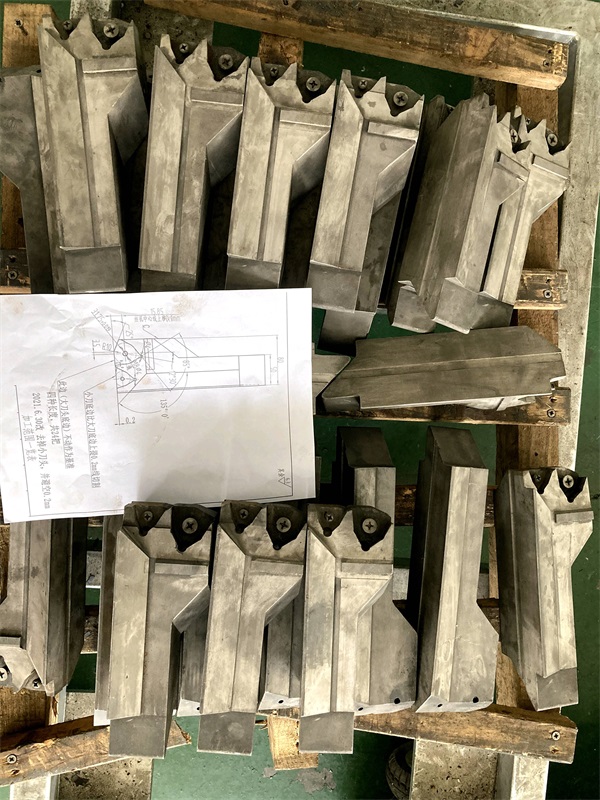 �}(c��ng)��(k��)���U